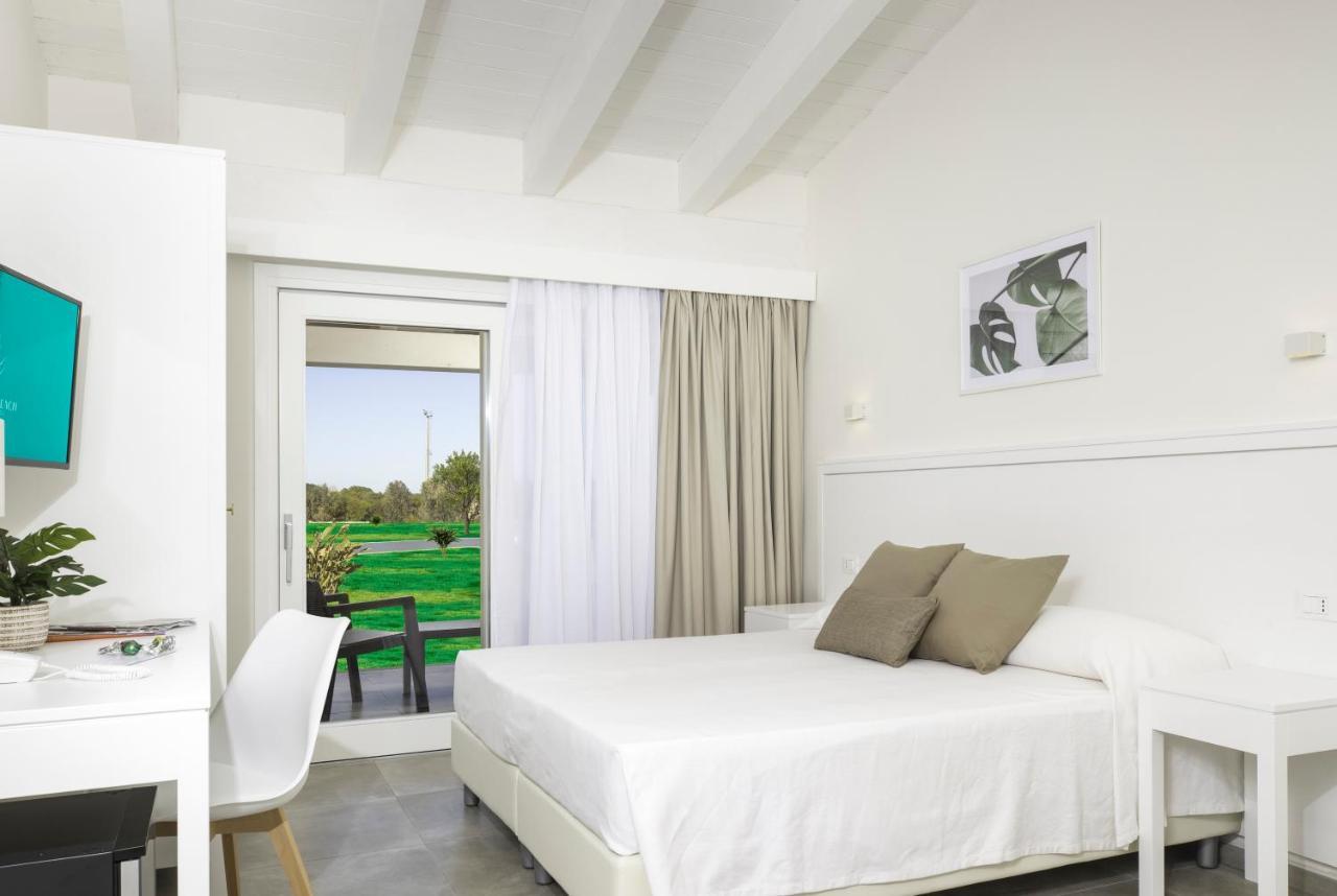 Hotel S'Arena Beach La Caletta Exterior foto