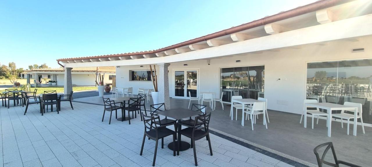 Hotel S'Arena Beach La Caletta Exterior foto