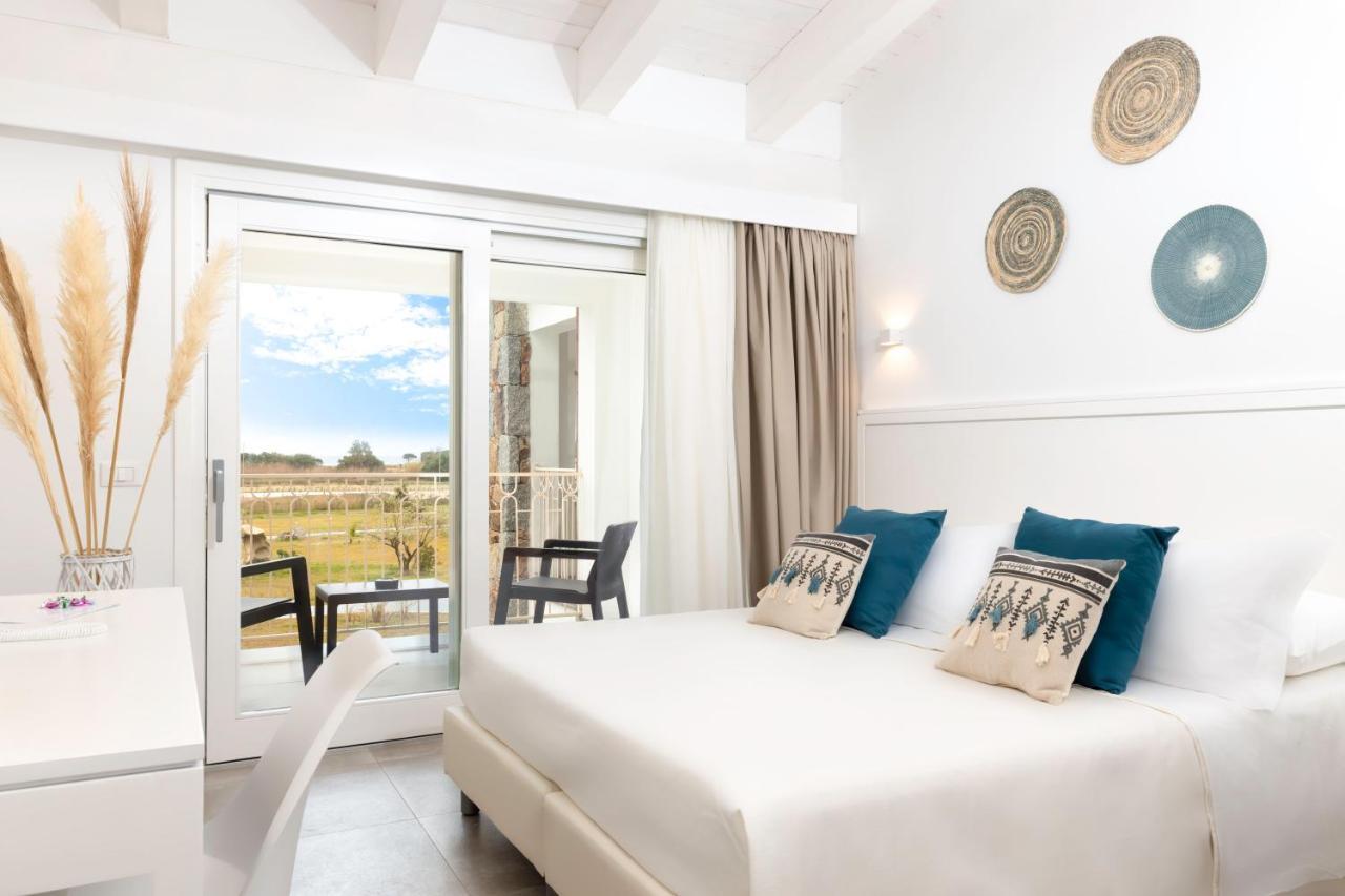 Hotel S'Arena Beach La Caletta Exterior foto