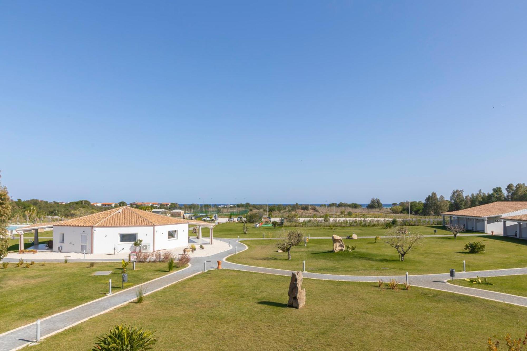 Hotel S'Arena Beach La Caletta Exterior foto